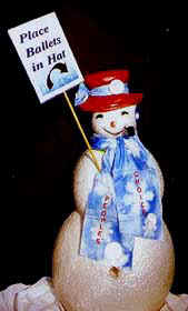 FOSI SNOWMAN.jpg (38576 bytes)